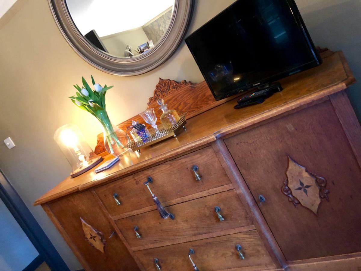 The Niche Bed & Breakfast Eastbourne Bagian luar foto