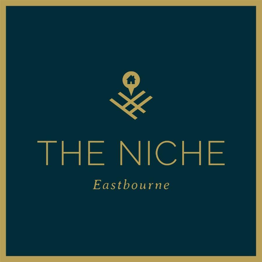 The Niche Bed & Breakfast Eastbourne Bagian luar foto